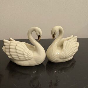 (PRICE FOR TWO) Lenox Swan Figurines